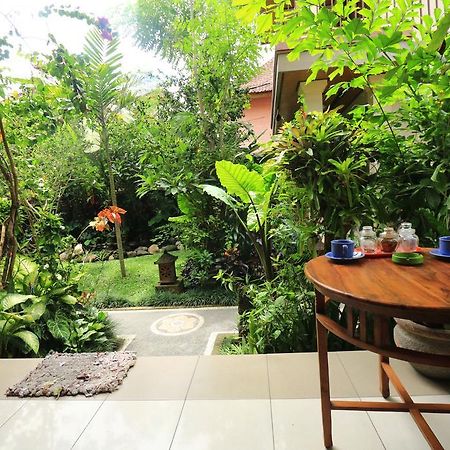 Frangipani Bungalow Otel Ubud Dış mekan fotoğraf