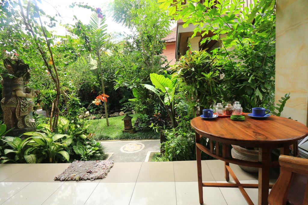 Frangipani Bungalow Otel Ubud Dış mekan fotoğraf