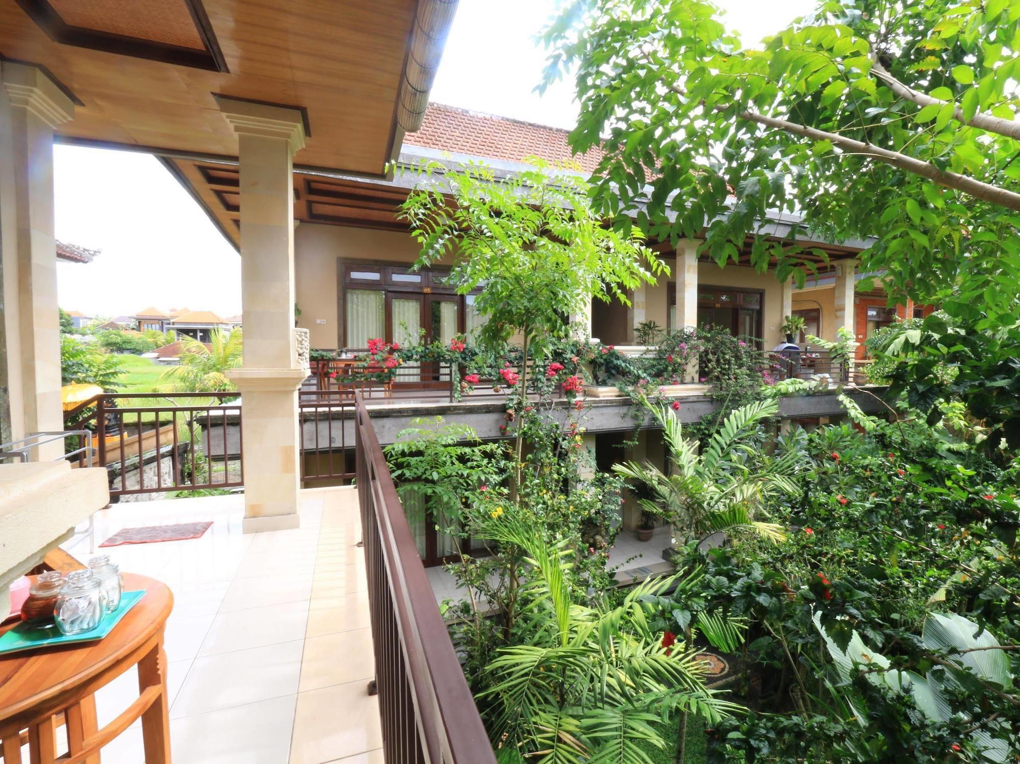 Frangipani Bungalow Otel Ubud Dış mekan fotoğraf