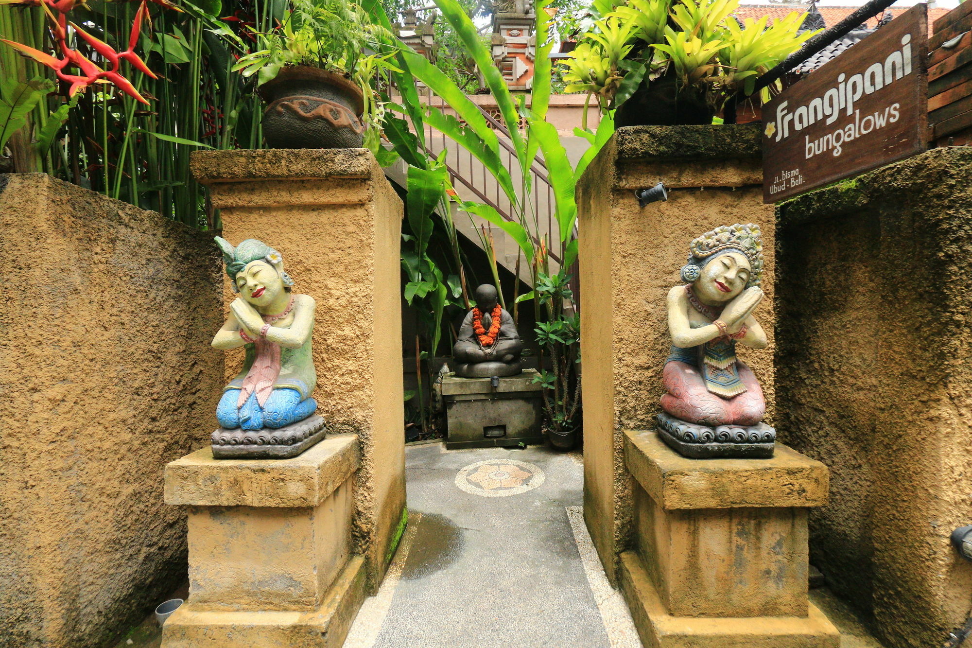 Frangipani Bungalow Ubud Dış mekan fotoğraf