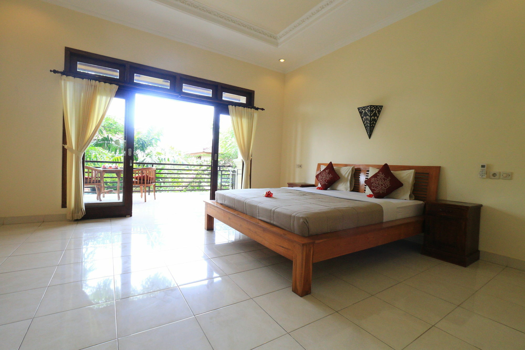 Frangipani Bungalow Otel Ubud Dış mekan fotoğraf